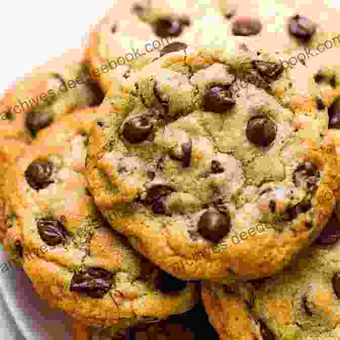 Chocolate Chip Cookies With Gooey Chocolate Chips In A Golden Brown Cookie Illustrated Step By Step Baking Cookbook For Kids: 30 More Easy And Delicious Recipes (Baking For Kids)