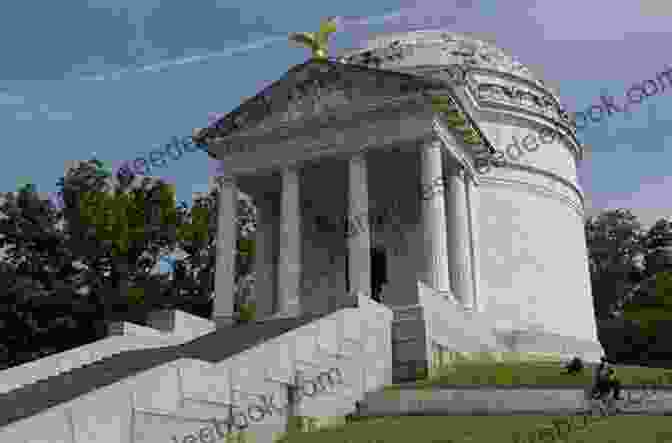 Vicksburg National Military Park A Walking Tour Of Vicksburg Mississippi (Look Up America Series)